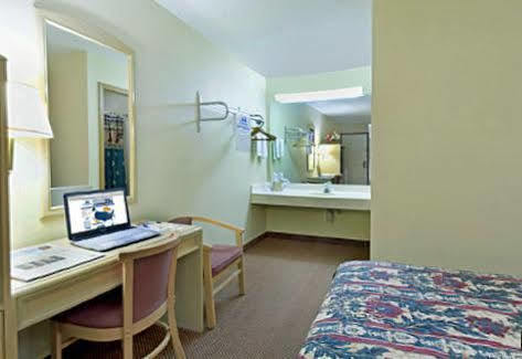 Hometowne Studios By Red Roof Florence, Ky-Cincinnati Airport ภายนอก รูปภาพ